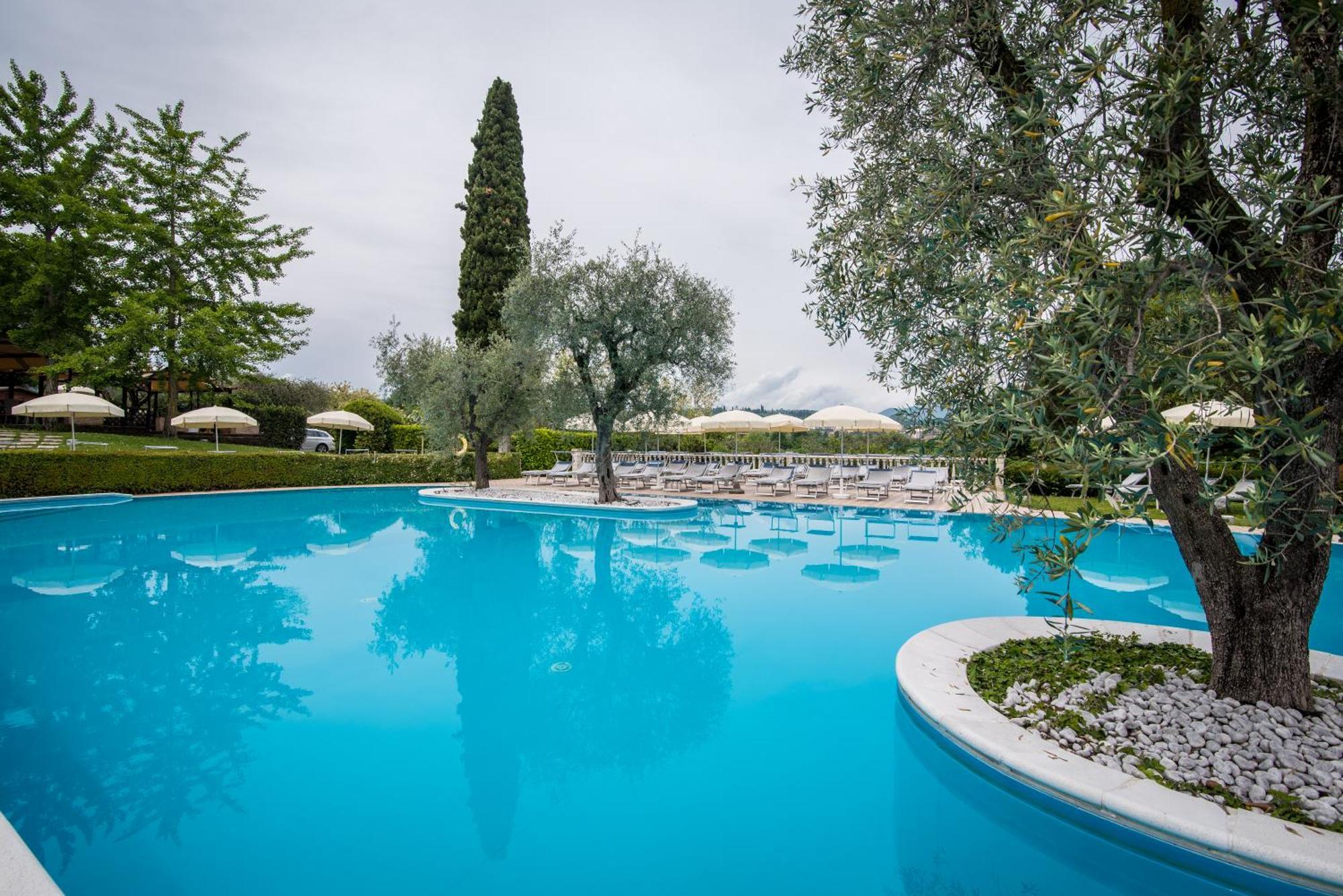Hotel Porta Del Sole Soiano Del Lago Esterno foto