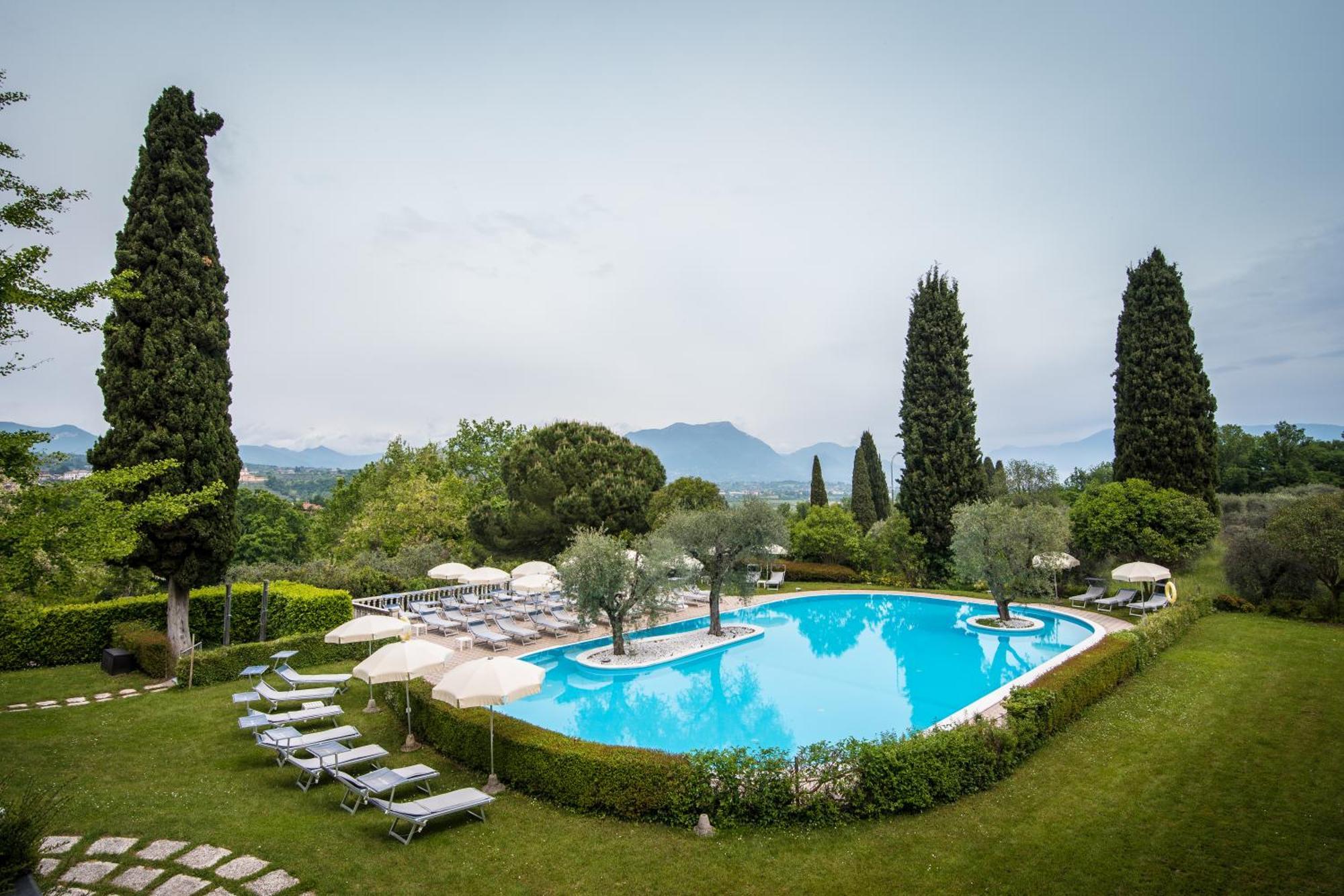 Hotel Porta Del Sole Soiano Del Lago Esterno foto
