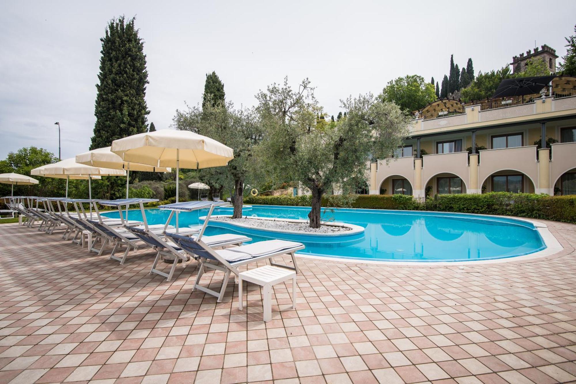 Hotel Porta Del Sole Soiano Del Lago Esterno foto