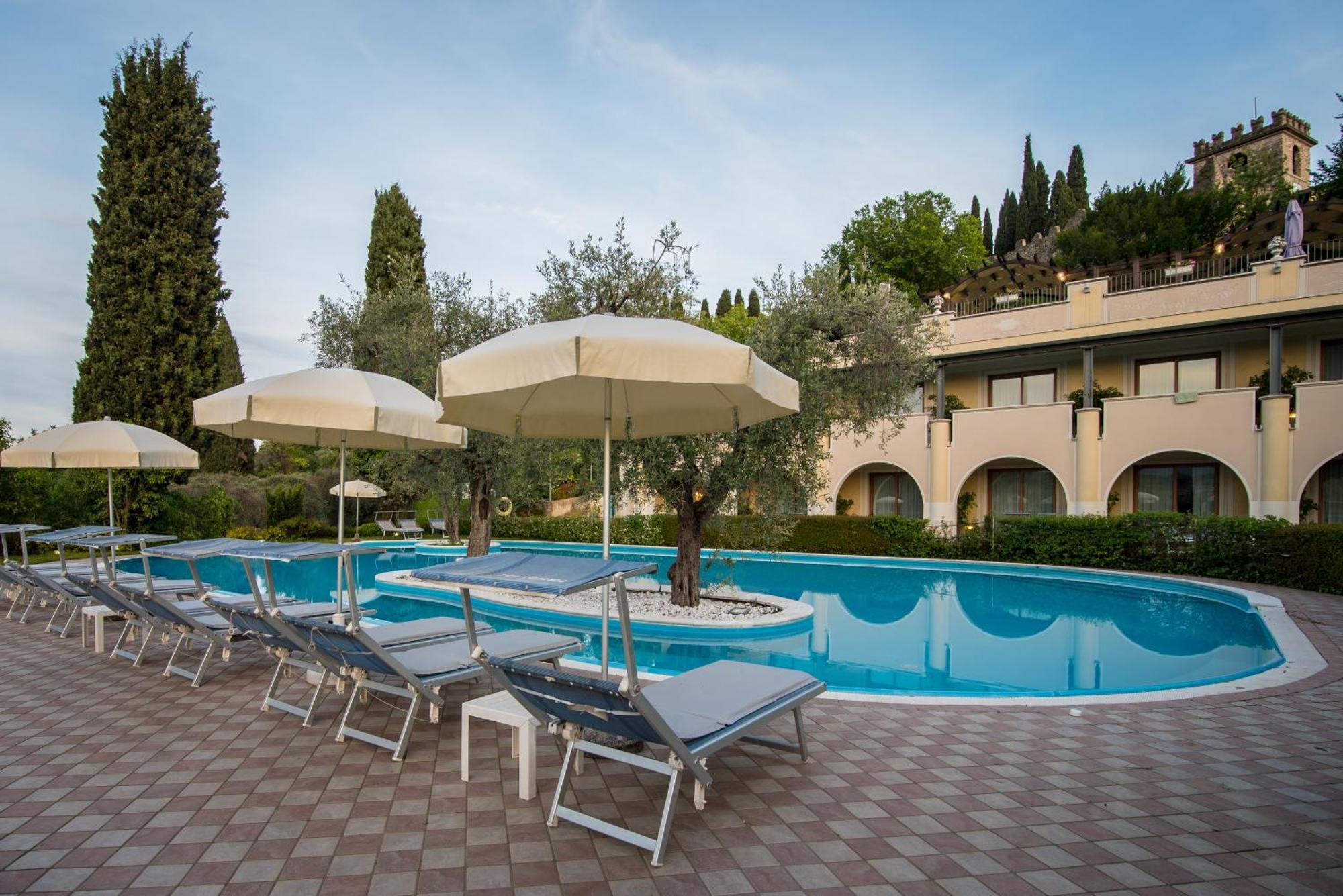 Hotel Porta Del Sole Soiano Del Lago Esterno foto