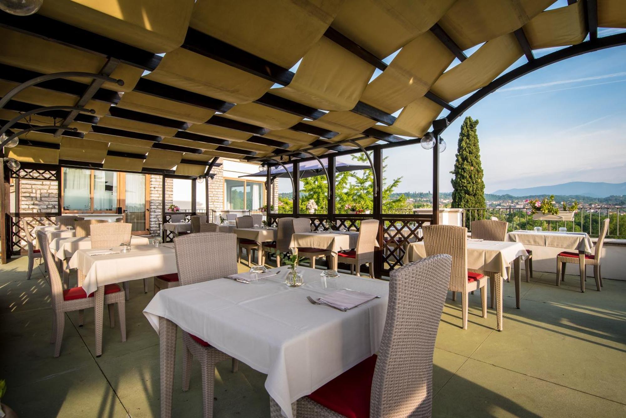 Hotel Porta Del Sole Soiano Del Lago Esterno foto